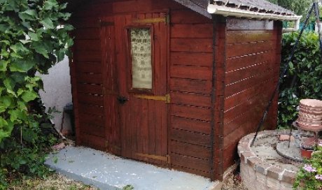 petit rafraichissement de ce beau chalet en bois